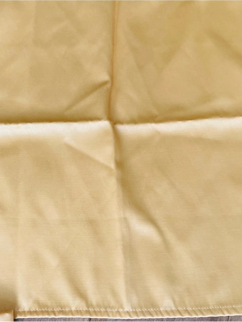 Set of 9 Bright Gold 18